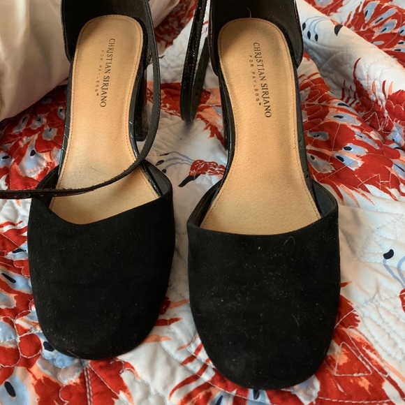 Ankle strap felt and pleather rounded toe pumps - Picture 3 of 5